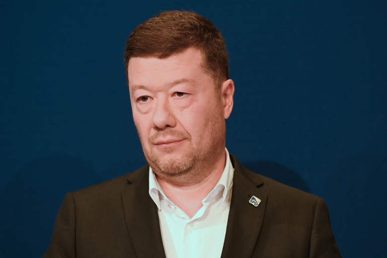 Томио Окамура