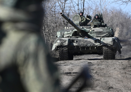 ВС России в зоне СВО перед Новым годом получили «танки Победы»