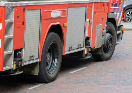 Мощный пожар в старейшей церкви Амстердама попал на видео