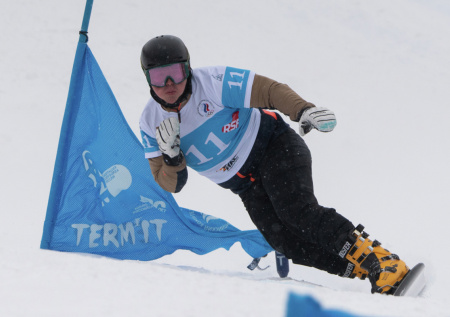 Стало известно, что FIS отказала четырем россиянам в нейтральном статусе