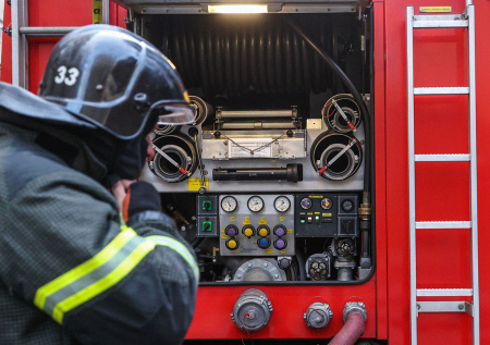 Россияне пострадали при пожаре на фуд-корте в торговом центре