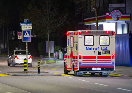 Посольство РФ запросило информацию о россиянах при пожаре в Кран-Монтане