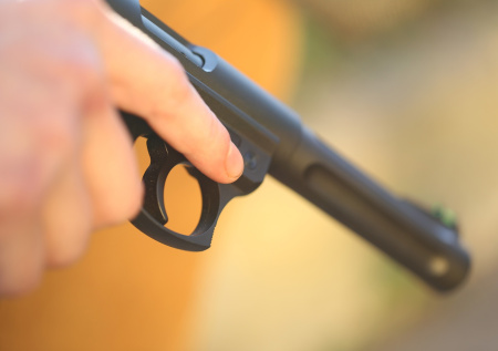 На Украине водителю микроавтобуса ТЦК выстрелили в лицо