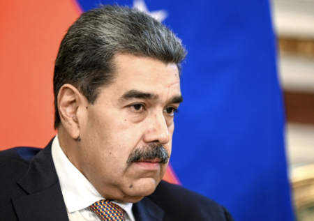 Мадуро и его супругу вывели с борта самолета в штате Нью-Йорк