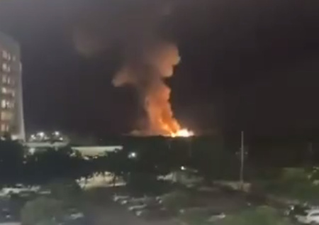 Окутанный дымом Каракас попал на видео