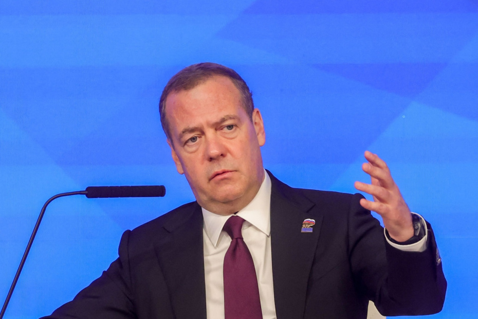 Дмитрий Медведев