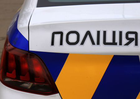 Автомобиль взлетел на воздух в Киеве