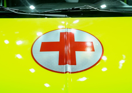 Сибиряк случайно вогнал в челюсть черенок лопаты