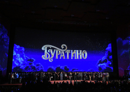 Премьера фильма «Буратино» с Яценко и Петровым: сюжет, отзывы, критика