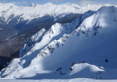 В Бурятии после схода лавины погибла женщина