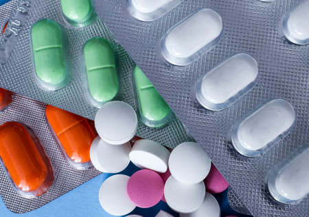 Дорогостоящие препараты станут доступнее для россиян с редкими патологиями