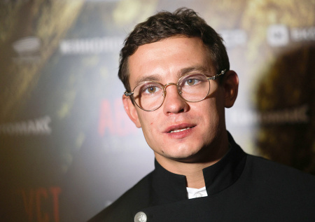 Измены, депрессия, обращение к участникам СВО: как живет Никита Кологривый