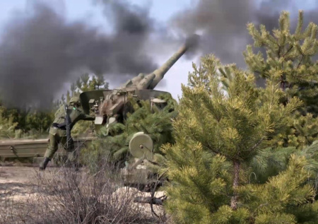 Расчет «Мста-Б» уничтожил блиндажи ВСУ и попал на видео