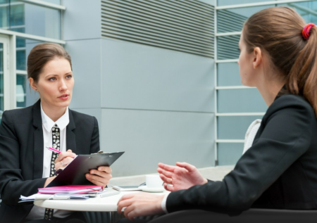 Составлен топ-5 профессий с максимальным ростом зарплат в России