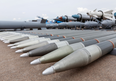 США могли разместить в Европе около 100 ядерных авиабомб