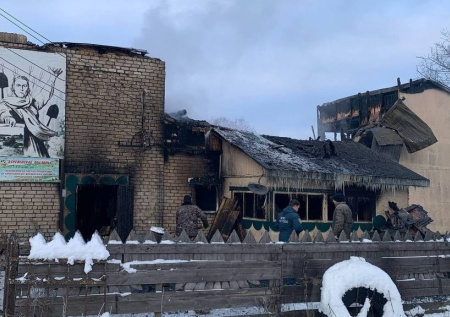 Больше 150 животных сгорели заживо на ферме