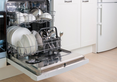 Секрет посудомойки: почему тарелки грязные? Я поняла, что делала одну ошибку все годы!