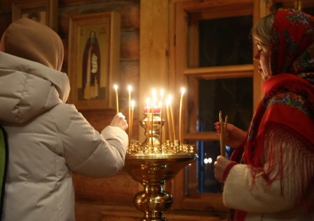 В РПЦ рассказали, что обязательно нужно подарить на Рождество