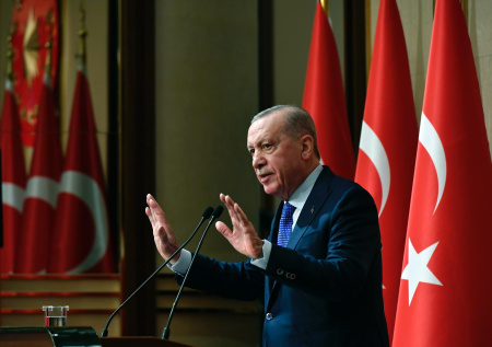 Эрдоган узнал о «бегстве» Мадуро в Турцию