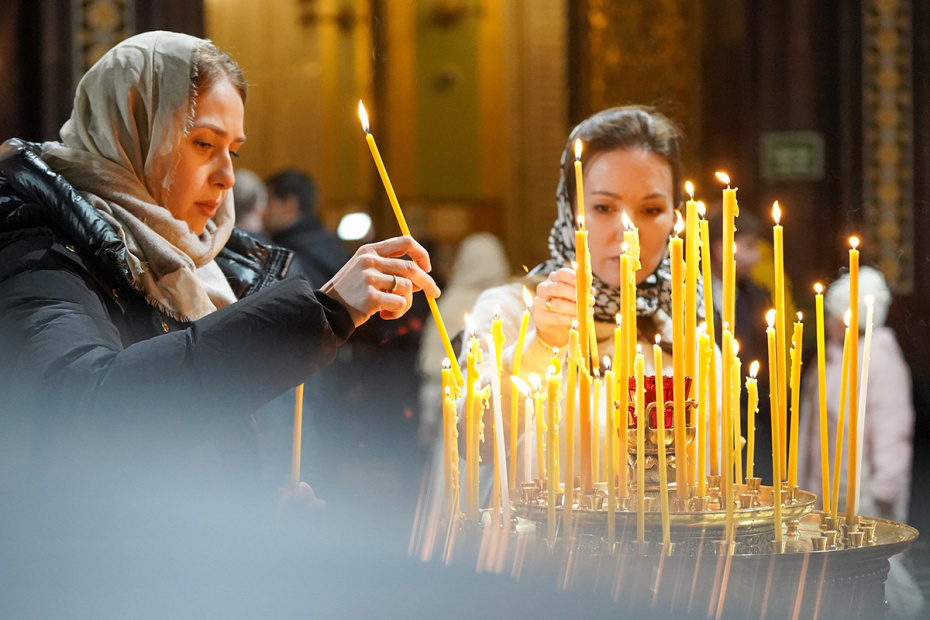 Ночное рождественское богослужение в храме Христа Спасителя в Москве