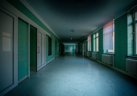 Львовские больницы остались без света из-за Киева