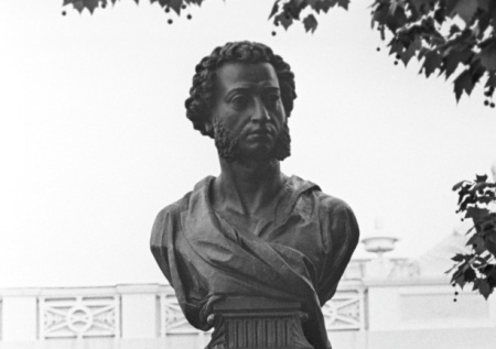 В Одессе захотели заменить Пушкина на Трампа