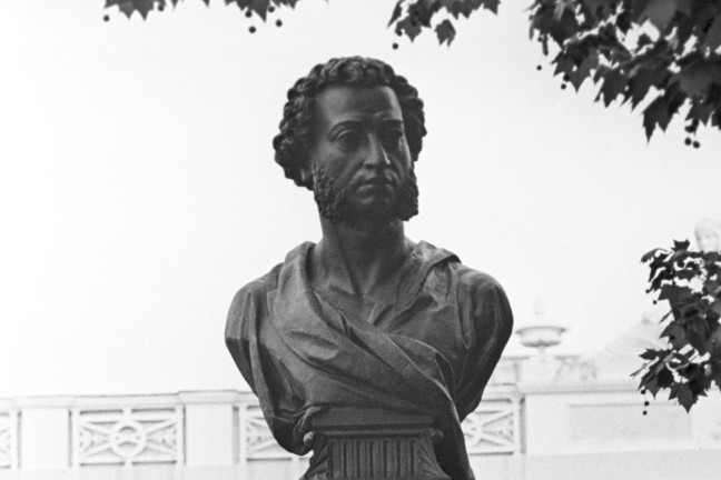 Памятник А. С. Пушкину на Приморском бульваре в Одессе