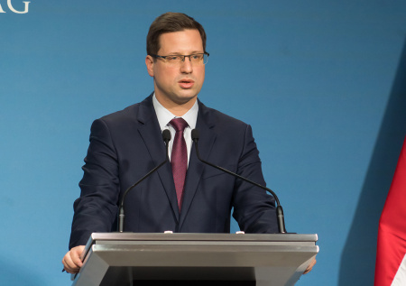 «Мы в этом не одиноки»: в офисе Орбана разнесли мирный план Украины