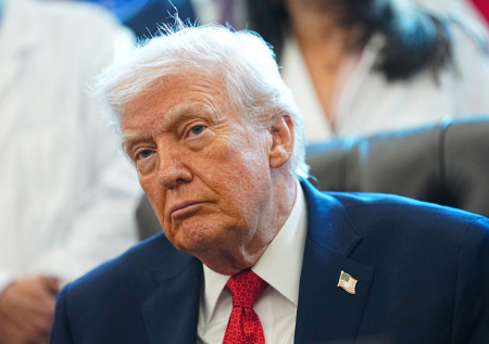 «Большие проблемы»: Трамп считает, что Куба висит на волоске