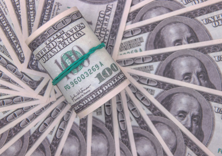 Курс доллара на Украине превысил историческую отметку