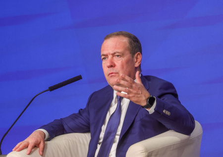 Ультиматум Медведева с «Орешником» привел Запад в ужас