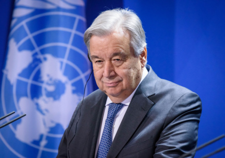 Генсек ООН призвал все страны уважать международное право после слов Трампа