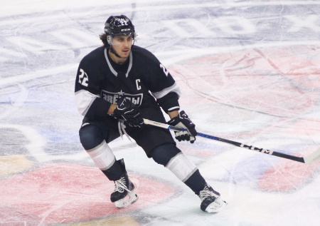 Российский хоккеист и его одноклубники признаны первыми звездами дня в НХЛ