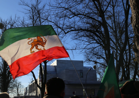 Число погибших силовиков в Иране увеличилось