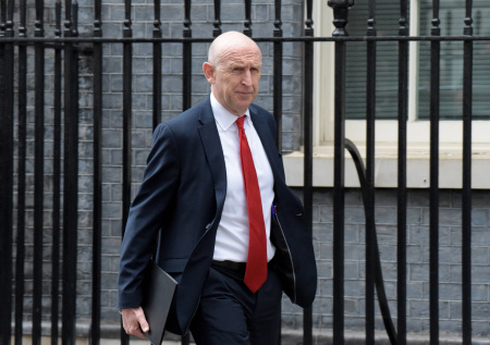 «Мечтать не вредно»: депутат о желании главы МО Британии похитить Путина