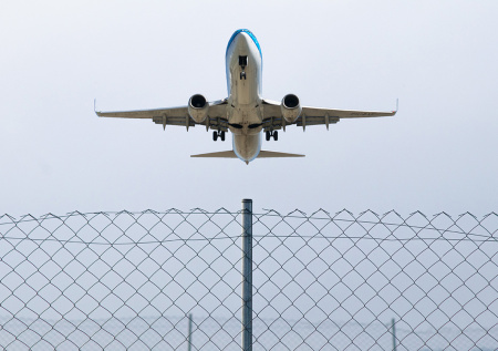 Вылетевшие в Братск пассажиры самолета оказались в другом городе