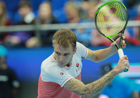 Бублик стал десятой ракеткой мира после победы в Гонконге