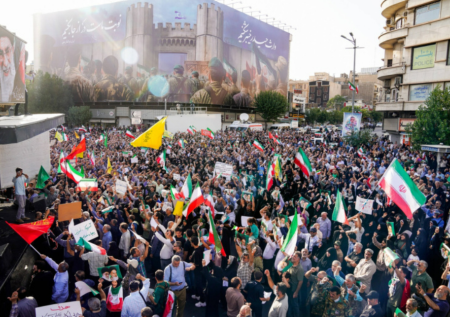 Двух связанных с беспорядками иностранных шпионов арестовали в Иране