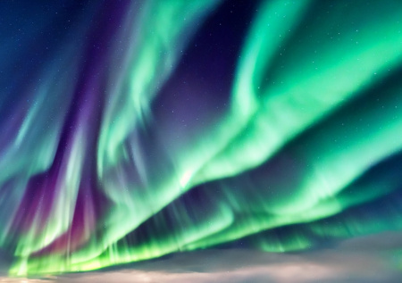 Северное сияние озарило два российских региона