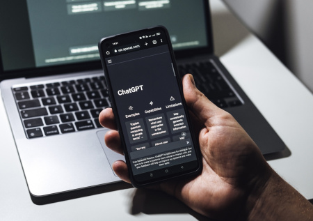ChatGPT рассказал, кто может получать пенсию в 300 тыс. рублей