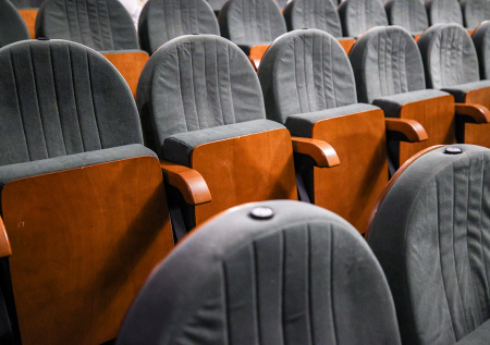 Российские кинотеатры приняли рекордное количество посетителей в каникулы