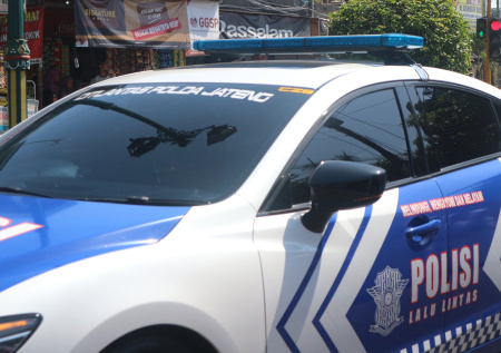 Модель из Казахстана чуть не убила российскую блогершу из ревности