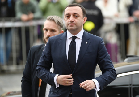 Бывшего главу правительства Грузии приговорили к пяти годам лишения свободы