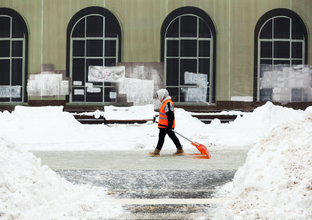Затяжные ливни и тепло до 0? Погода в Москве в конце недели: чего ждать