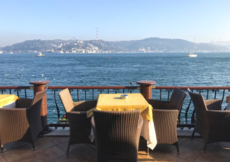 В Стамбуле из-за наркоскандала начали сносить пятизвездочный отель