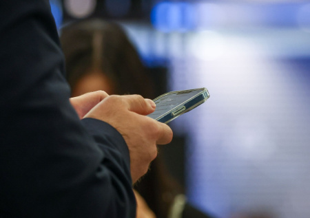 Почему не работает мобильный интернет сегодня, 12 января: где сбои в России