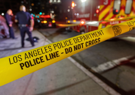 Грузовик въехал в толпу протестующих против властей Ирана