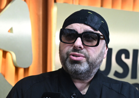 Фадеев сообщил о смерти своей матери