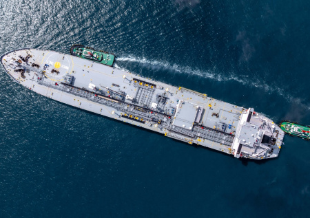 Танкер с казахстанской нефтью подвергся атаке БПЛА в Черном море