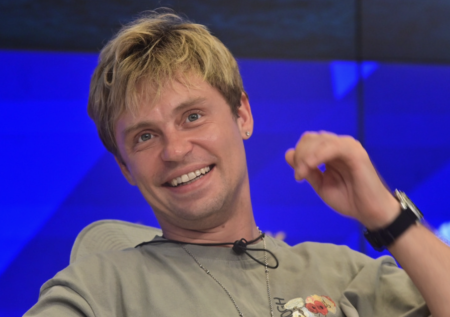 Личная жизнь, отказ от дочери, комедия об СВО: где сейчас Александр Головин